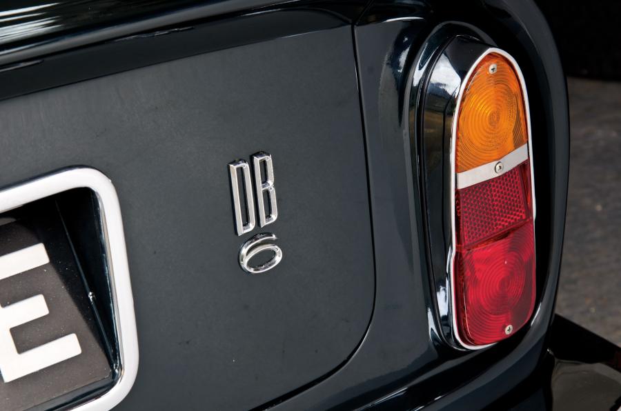 Детали экстерьера Aston Martin DB6 (3211/R) 1967 года  (фото 10 из 24)